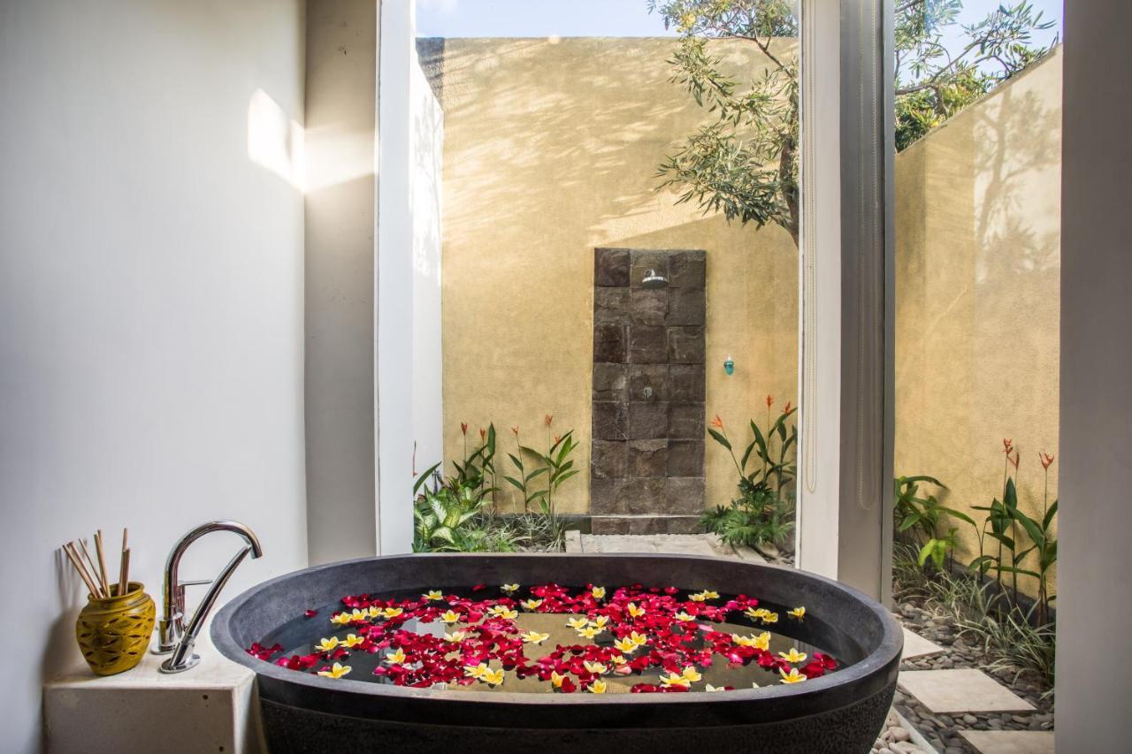 فيلا سمينياكفي Casa Lalita المظهر الخارجي الصورة